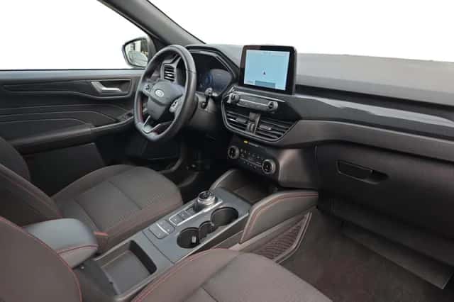 Ford Kuga (2023) thumbnail 11