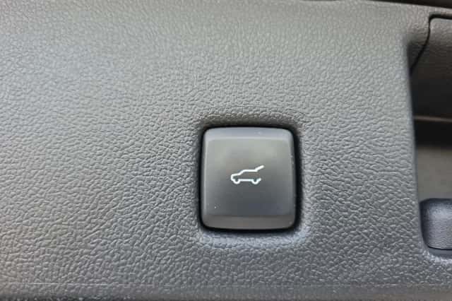 Ford Kuga (2023) thumbnail 17