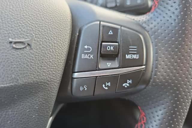 Ford Kuga (2023) thumbnail 19