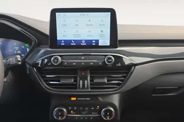Ford Kuga (2023) thumbnail 21