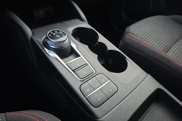 Ford Kuga (2023) thumbnail 24