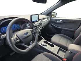 Ford Kuga (2023) thumbnail 10
