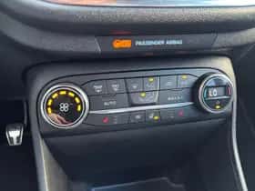 Ford Fiesta (2019) thumbnail 23