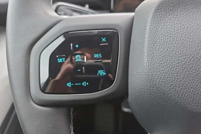 Ford Explorer (2025) thumbnail 22