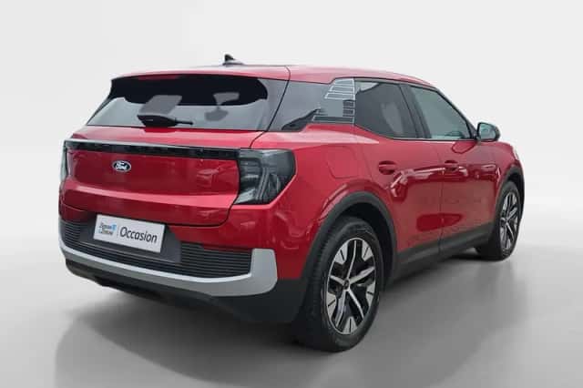 Ford Explorer (2025) thumbnail 5