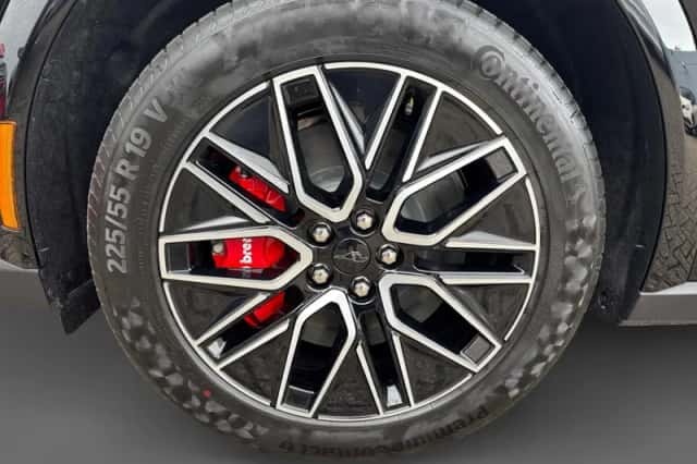 Ford Mustang Mach-E (2026) thumbnail 2