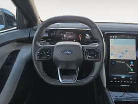 Ford Explorer (2025) thumbnail 11