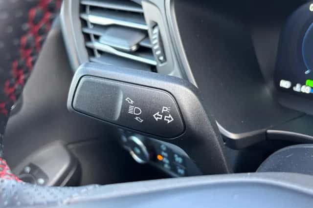 Ford Kuga (2025) thumbnail 19