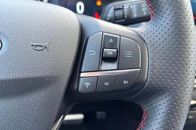 Ford Kuga (2025) thumbnail 22