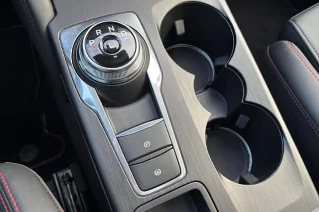 Ford Kuga (2025) thumbnail 29