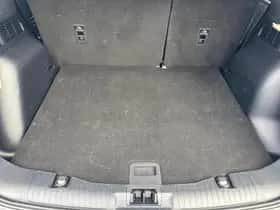 Ford Kuga (2025) thumbnail 31