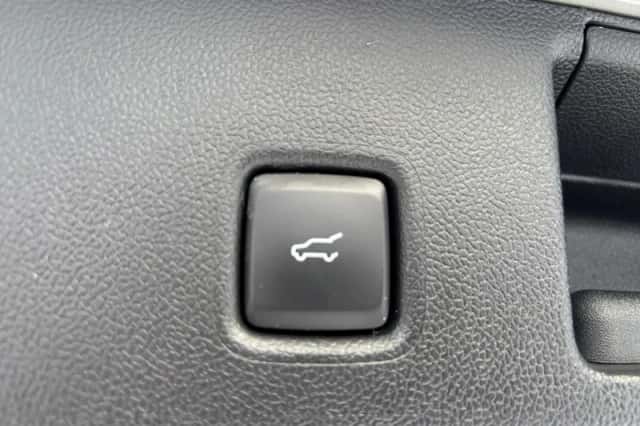 Ford Kuga (2025) thumbnail 33