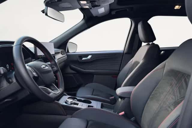 Ford Kuga (2025) thumbnail 10