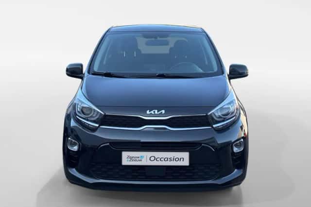 Kia Picanto (2022) thumbnail 3