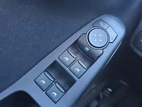 Ford Fiesta (2023) thumbnail 17