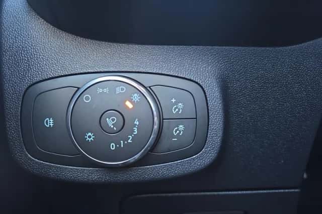 Ford Fiesta (2023) thumbnail 18