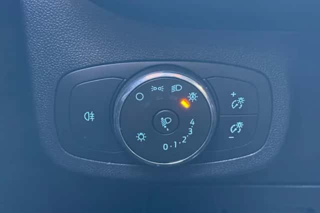Ford Fiesta (2023) thumbnail 15