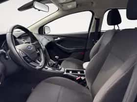 Ford Focus (2015) thumbnail 15