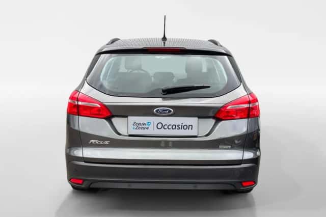 Ford Focus (2015) thumbnail 6