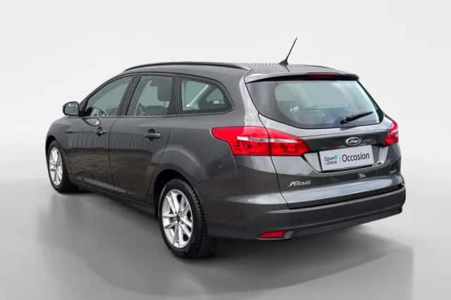 Ford Focus (2015) thumbnail 7