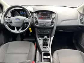 Ford Focus (2015) thumbnail 8