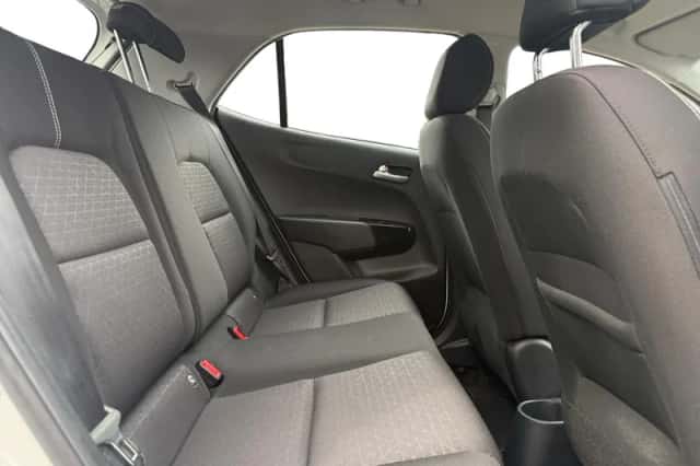 Kia Picanto (2021) thumbnail 15