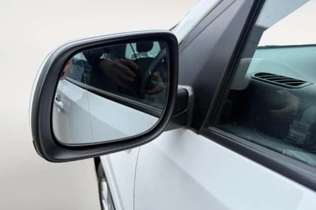 Kia Picanto (2021) thumbnail 24