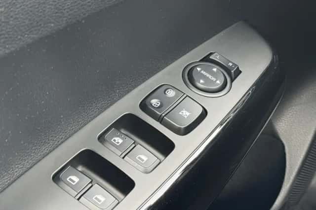 Kia Picanto (2021) thumbnail 26