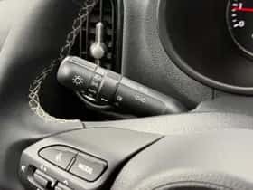Kia Picanto (2021) thumbnail 27