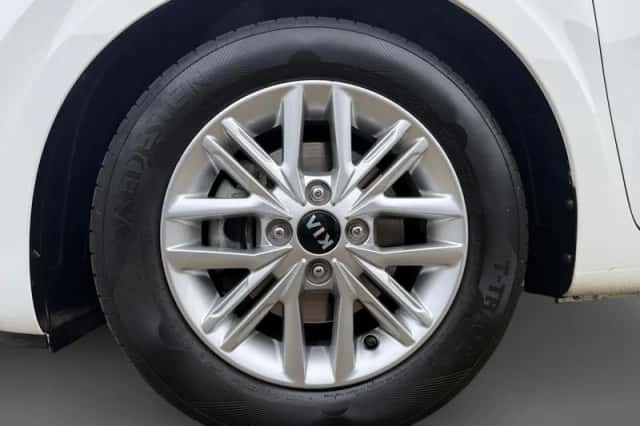 Kia Picanto (2021) thumbnail 9