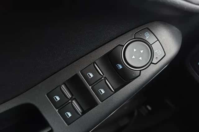 Ford Fiesta (2023) thumbnail 14
