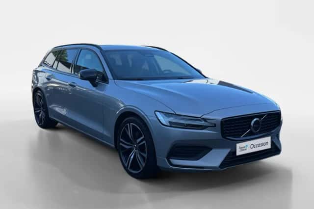 Volvo V60 (2022) thumbnail 3