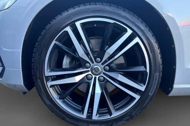 Volvo V60 (2022) thumbnail 21