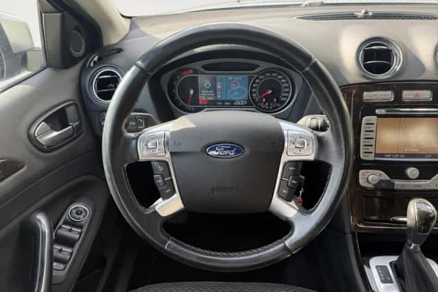 Ford Mondeo (2009) thumbnail 11