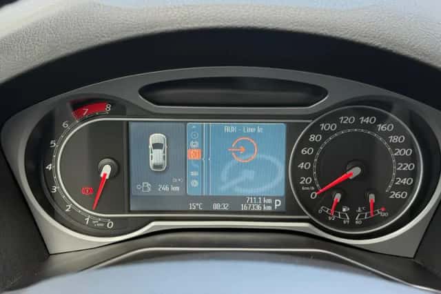 Ford Mondeo (2009) thumbnail 16
