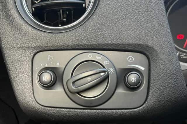 Ford Mondeo (2009) thumbnail 21