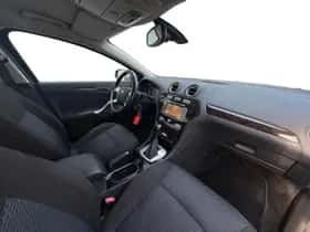 Ford Mondeo (2009) thumbnail 24