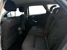Ford Mondeo (2009) thumbnail 26