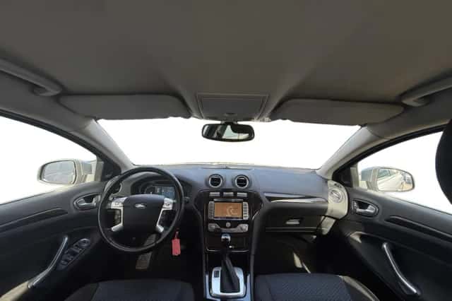 Ford Mondeo (2009) thumbnail 10