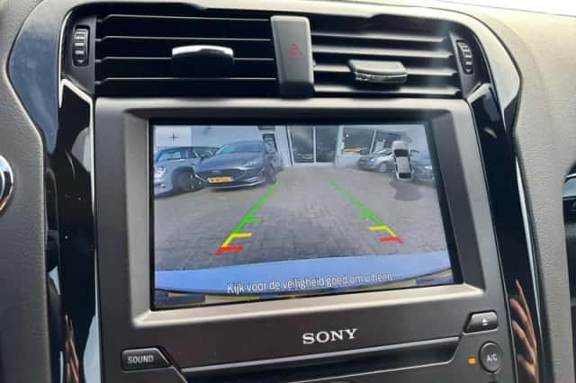 Ford Mondeo (2021) thumbnail 12