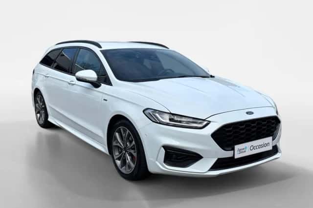 Ford Mondeo (2021) thumbnail 3