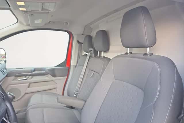 Ford Transit Custom (2024) thumbnail 13