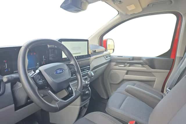 Ford Transit Custom (2024) thumbnail 9
