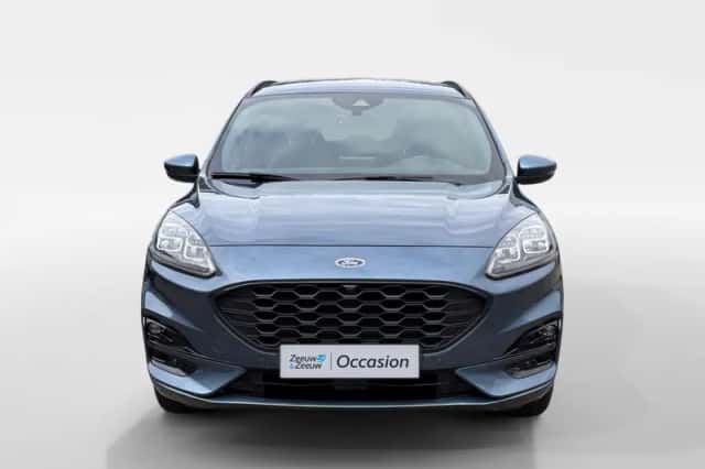 Ford Kuga (2023) thumbnail 3