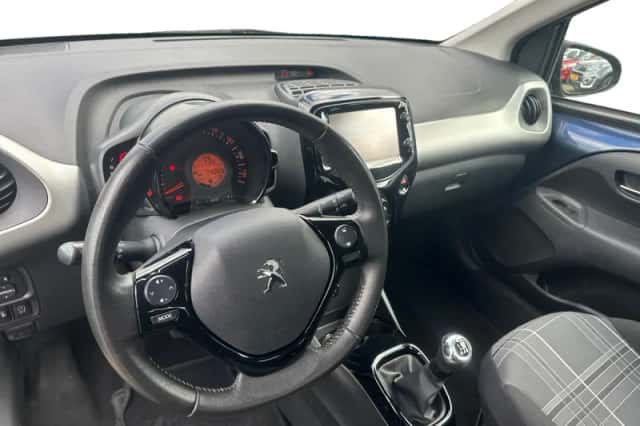 Peugeot 108 (2017) thumbnail 13