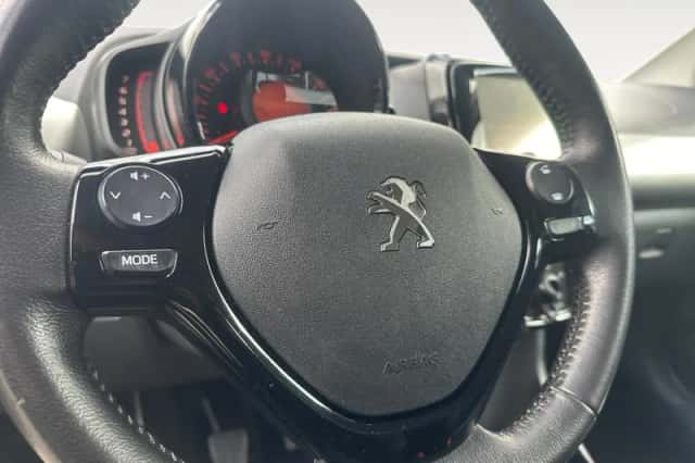 Peugeot 108 (2017) thumbnail 15
