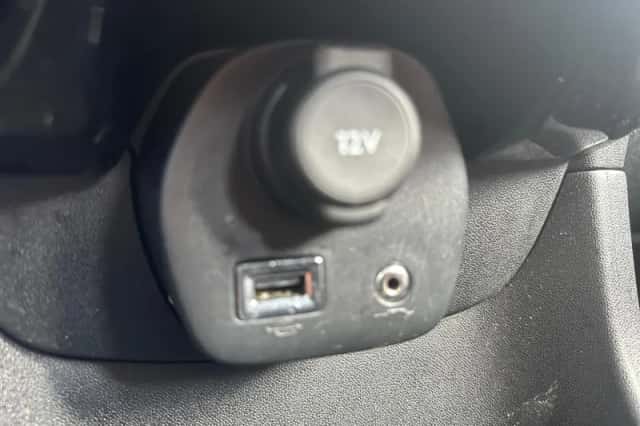 Peugeot 108 (2017) thumbnail 23