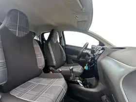 Peugeot 108 (2017) thumbnail 26