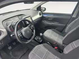 Peugeot 108 (2017) thumbnail 10