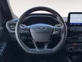Ford Kuga (2023) thumbnail 11